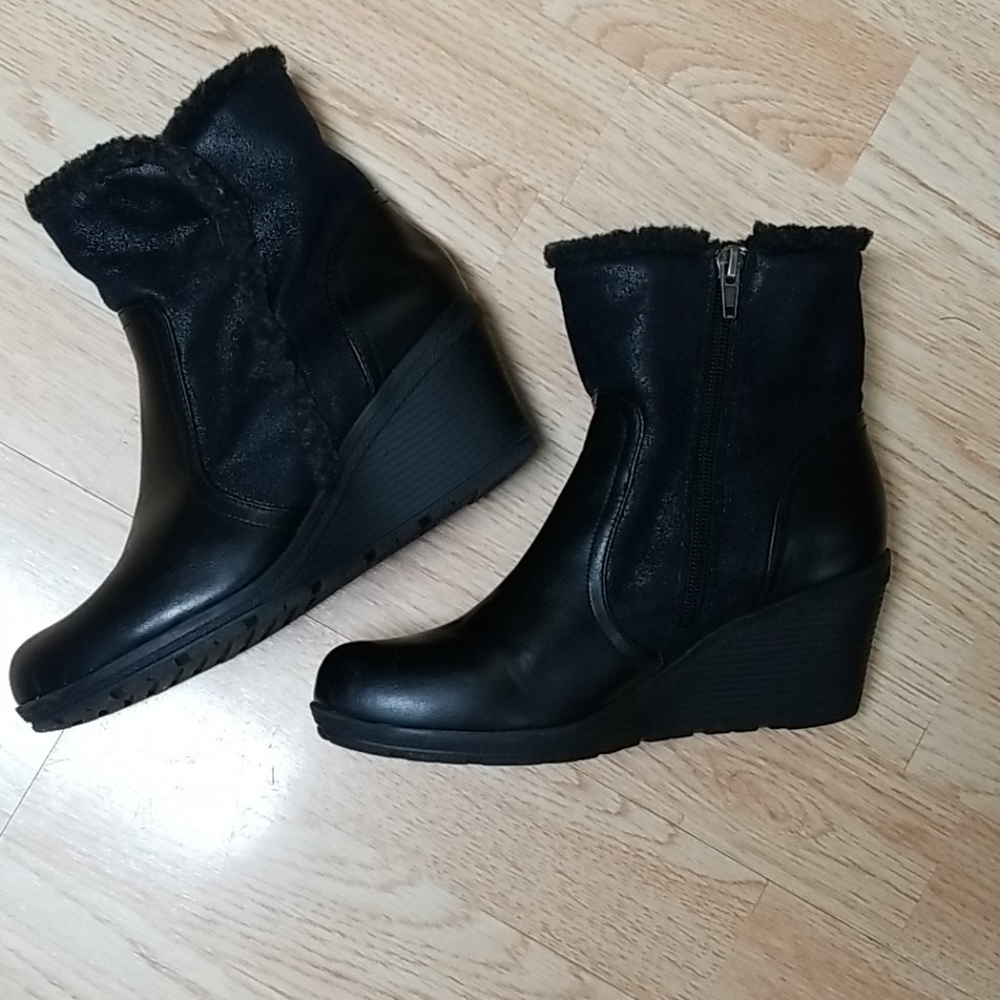 Mootsies Tootsies Wedge Boots! - Picture 2 of 6